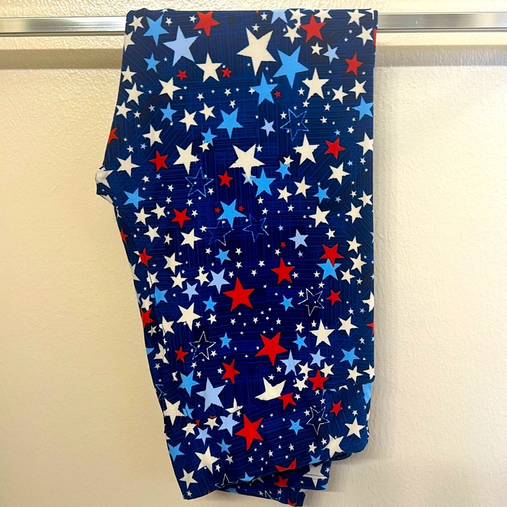 LuLaRoe TC patriotic leggings